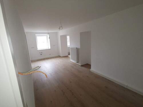 Wohnküche - 2 Zimmer Etagenwohnung in Altfraunhofen