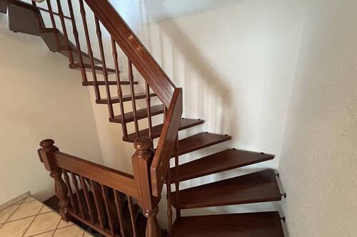 Treppe ins Dachgeschoss - 