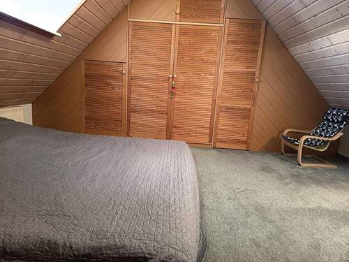 Zimmer im Spitzboden - 
