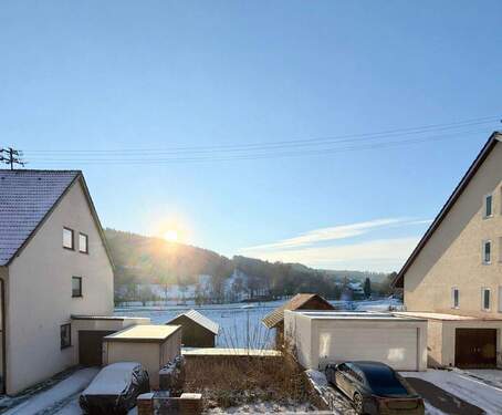 Aussicht - Doppelhaushälfte für Selbstverwirklicher - inklusive zweitem Grundstück!