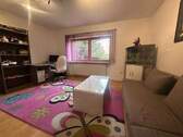 Büro / Kinderzimmer im EG - 