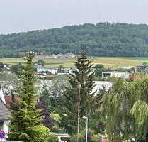 Geräumige moderne 3,5- 4 Zimmerwohnung inkl. TG Stellplatz im Hochparterre inkl. EBK und Balkon - Aalen