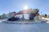 Vorderansicht Haus - Familienidylle in Steuden - Großzügiges Zuhause mit großem Garten und Kaminofen