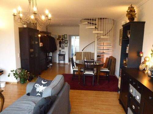 Wohn-Esszimmer-ebenso-4.OG - 3 Zimmer Etagenwohnung in Düsseldorf