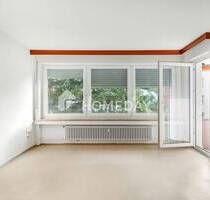 Charmante Etagenwohnung mit großzügiger Loggia und gepflegtem Wohnumfeld - Erlangen Sieglitzhof