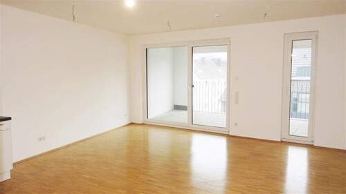 Wohnküche mit Sonnenterrasse - 