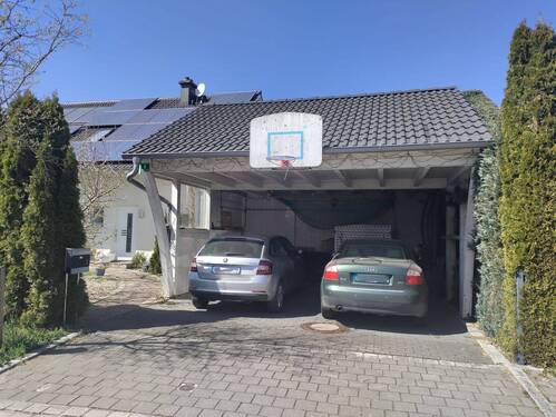 Carport - 8 Zimmer Einfamilienhaus in Wartenberg