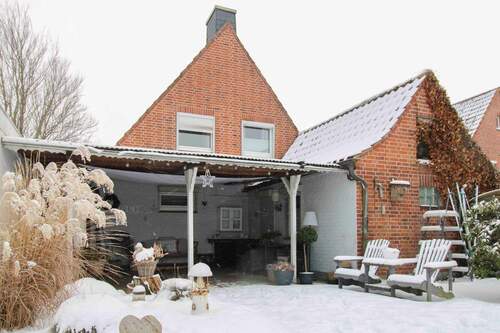Überdachte Terrasse - Familienglück in Pönitz - große Gartenoase & Ruhe pur nahe der Ostsee