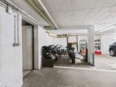Tiefgaragenstellplatz - 