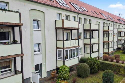 Front - Etagenwohnung mit 80,10 m&sup2; in Sassnitz zum Kaufen