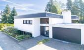 Hausansicht - Einfamilienhaus mit 275,00 m&sup2; in Grevenbroich zum Kaufen