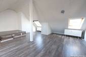 Ausgebautes 2. Dachgeschoss Fensterseite Nord - 