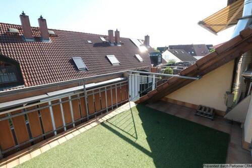 Sonnige Dachloggia, Blick nach Südwest - 