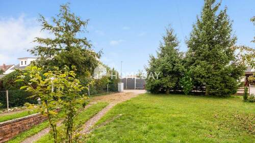 Garten 1 - 7 Zimmer Mehrfamilienhaus, Wohnhaus zum Kaufen in Eberdingen