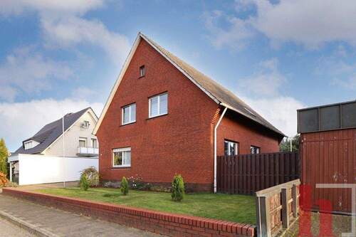 Außenansicht - 8 Zimmer Einfamilienhaus zum Kaufen in Lohne
