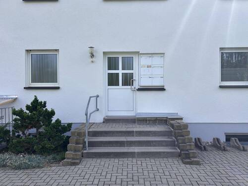 Hauseingang (alle Einheiten) - 