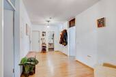 Flur - 4 Zimmer Etagenwohnung zum Kaufen in München