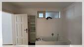Bad mit Badewanne - 