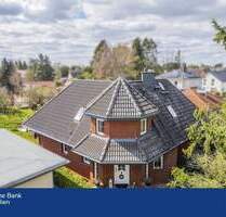 Immobilie mit Potential - großes Grundstück mit attraktivem Haus und weiterer Baufläche - Ahrensfelde Neu Lindenberg