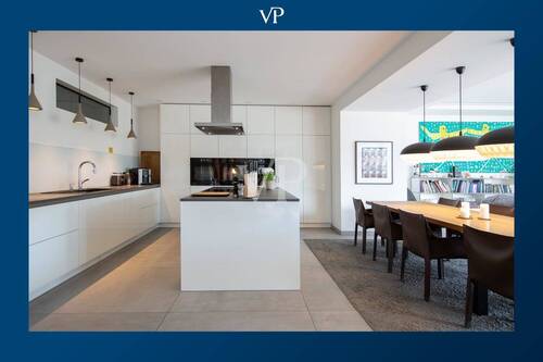 Einblick in den Küchenbereich - EINFAMILIENHAUS IM ERDGESCHOSS, MODERN EBK POOL IN VORBEREITUNG, GUTE LAGE, GROßE HELLE RÄUME