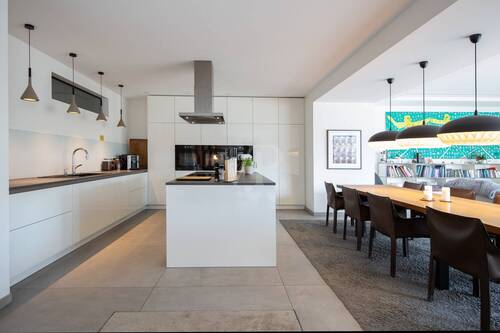 Einbauküche - 1 Zimmer Einfamilienhaus zum Kaufen in Radebeul