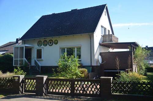 Bild 1 - Idyllisch gelegenes, freistehendes EFH für Familie, Natur, Sport.