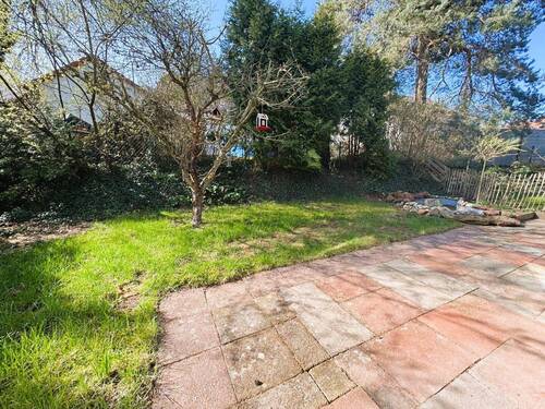 Terrasse mit Gartenanteil EG (2) - Mehrfamilienhaus, Wohnhaus mit 132,00 m&sup2; in Nürnberg zum Kaufen