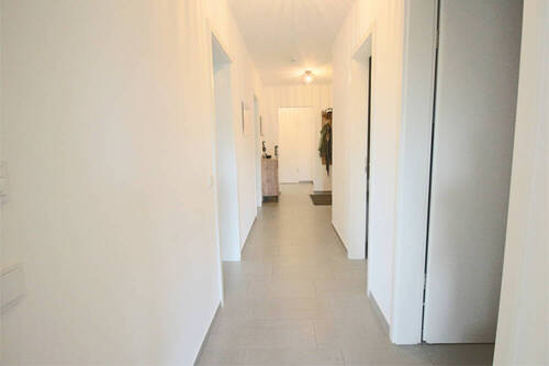 Flur - 4 Zimmer Etagenwohnung in Bremen