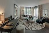 Private Lounge mit direktem Zugang auf die Terrasse - 5 Zimmer Mehrfamilienhaus, Wohnhaus zum Kaufen in München