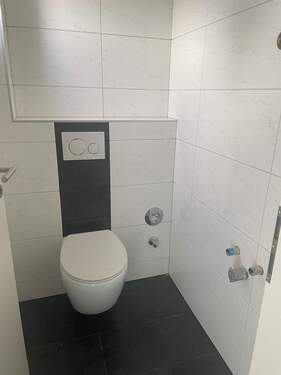 G-WC - 