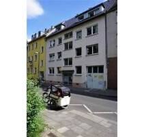 Großzügige Einzimmerwohnung vis a vis zum Rheinauhafen zu verkaufen - Köln Altstadt-Süd