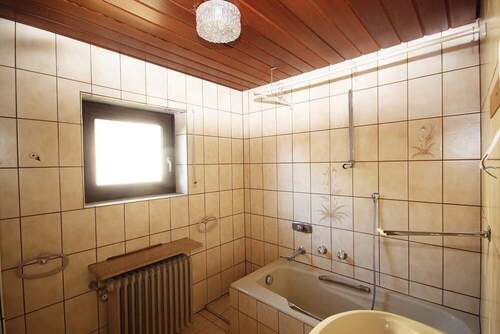 Kompaktes Wannenbad - 