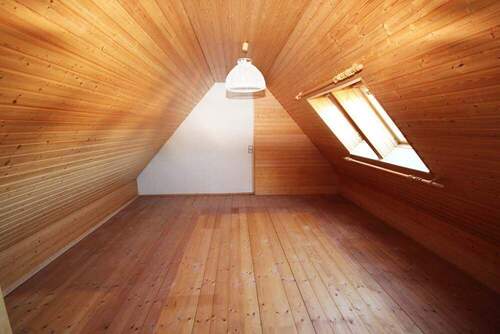 Spitzboden - 