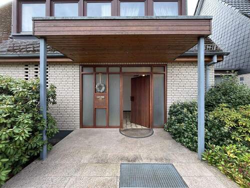 Treten Sie ein! - 4 Zimmer Einfamilienhaus in Bremen