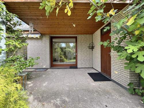 überdachte Terrasse - 