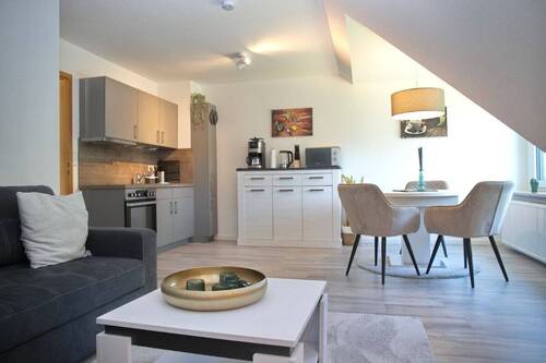 Wohn-/Esszimmer OG - 