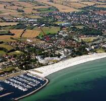 Doppelhaushälfte mit zwei Wohnungen in strandnaher Lage - Grömitz