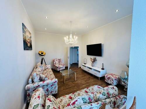 Wohnzimmer - 2 Zimmer Etagenwohnung zum Kaufen in Heringsdorf