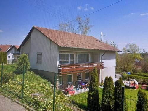 Gebäudeansicht Südwest - Schönes Einfamilienhaus mit viel Potential und großem Garten in toller Lage