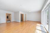Das_Wohnzimmer - 6 Zimmer Doppelhaushälfte in München