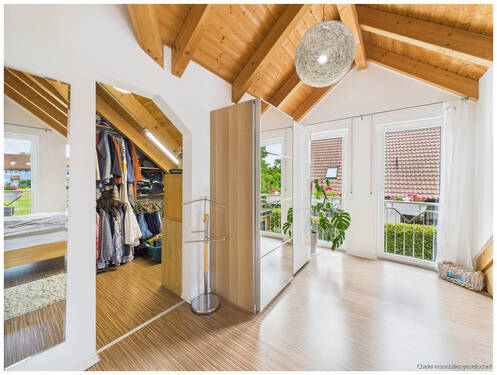 Elternschlafzimmer mit Ankleide - 