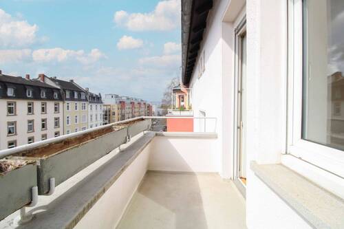 Balkon - 2 Zimmer Etagenwohnung in Frankfurt