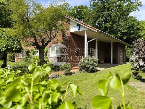 107.Titelbild - Grün - Großzügig - Geborgen - Ihr neues Zuhause mit viel Platz im Außenbereich