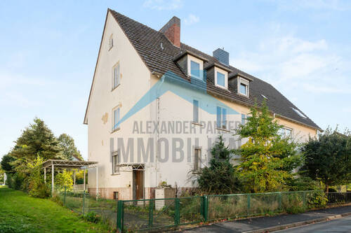 Außenansicht - Dreifamilienhaus mit Baugrundstück - in beliebter Lage von Kassel-Wehlheiden!