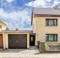 Doppelhaushälfte auf traumhaftem Grundstück in Sachsenhausen - Oranienburg