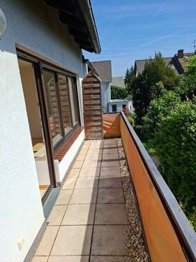 Balkon - 2 Zimmer Etagenwohnung in Bornheim