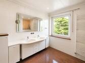 Teilansicht Badezimmer - 