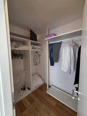 begehbarer Kleiderschrank - 