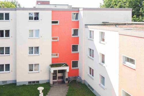 Hauseingang - 3 Zimmer Etagenwohnung in Bielefeld