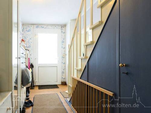 Vorderhaus - Eingangsbereich - 4 Zimmer Einfamilienhaus zum Kaufen in Jemgum